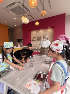 マカロンワークショップ開催|静岡県浜松市のマカロンケーキ屋ガトーぺティアン