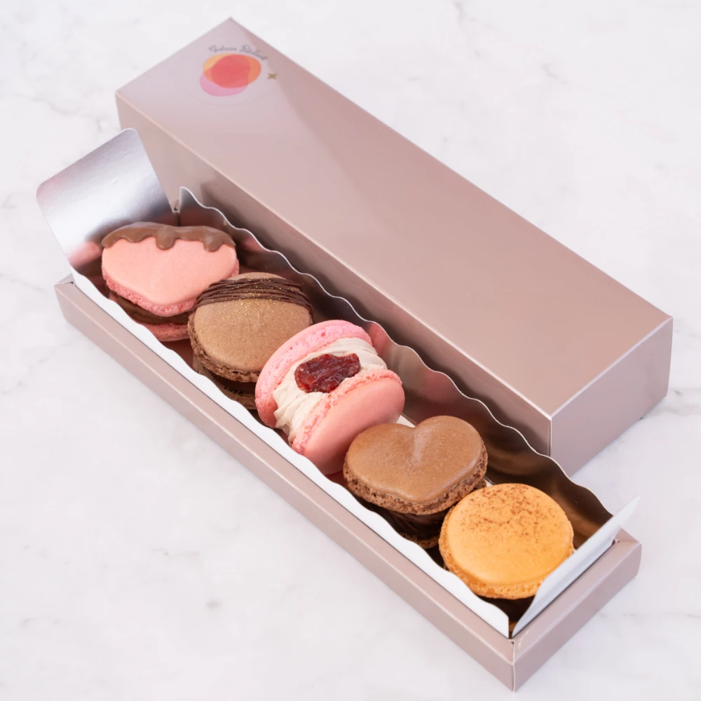 バレンタイン限定マカロンギフト
